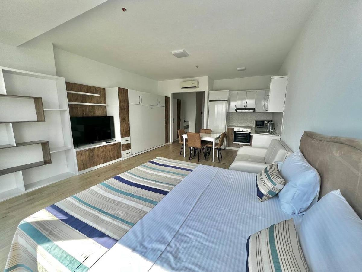 Apartments With Sea And Mountain Views, Portа Batumi Tower Luaran gambar